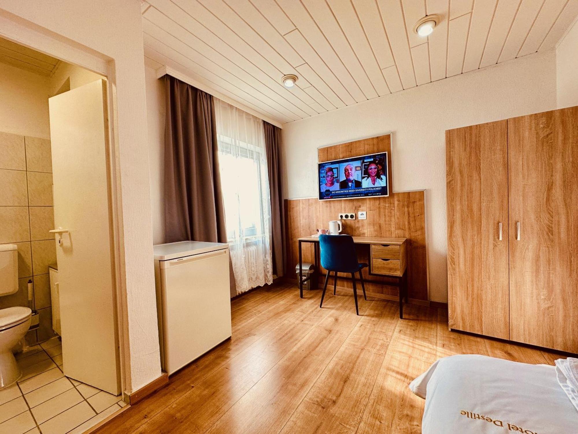 Hotel Destille Dormagen Cameră foto